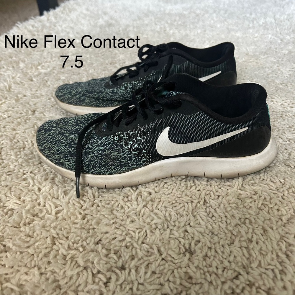 Nike Flex Contact Running Shoes